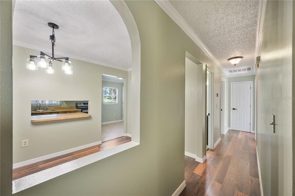 For Rent: $1,825 (3 beds, 2 baths, 1355 Square Feet)