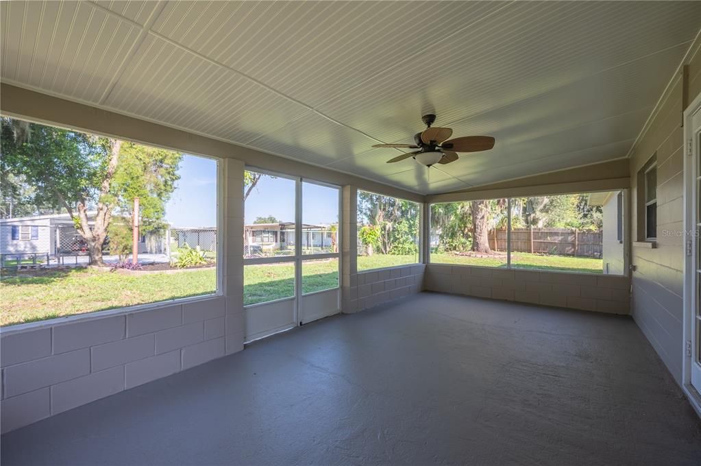 For Rent: $1,825 (3 beds, 2 baths, 1355 Square Feet)