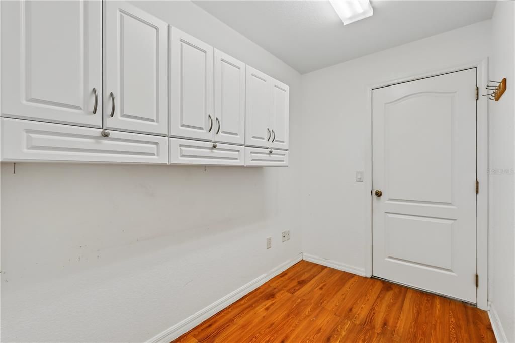 For Sale: $449,700 (3 beds, 2 baths, 2413 Square Feet)