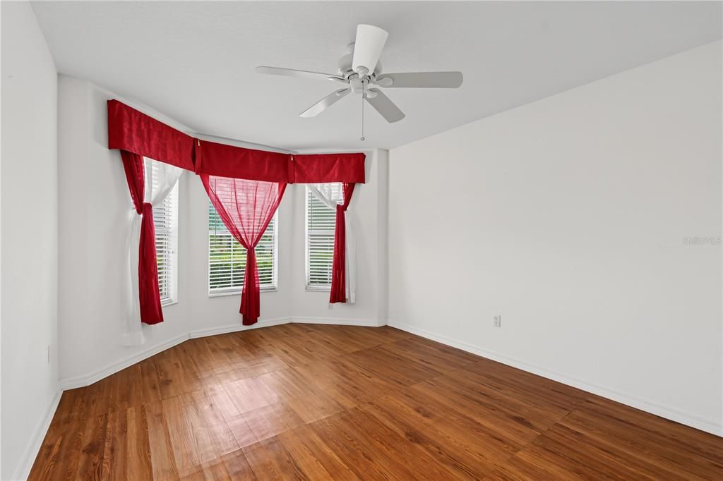 For Sale: $449,700 (3 beds, 2 baths, 2413 Square Feet)