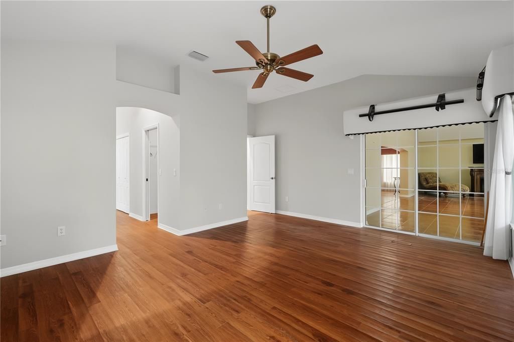 For Sale: $449,700 (3 beds, 2 baths, 2413 Square Feet)