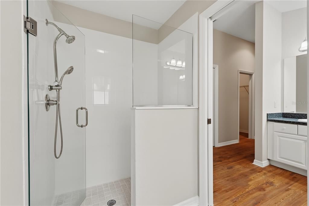 For Sale: $449,700 (3 beds, 2 baths, 2413 Square Feet)