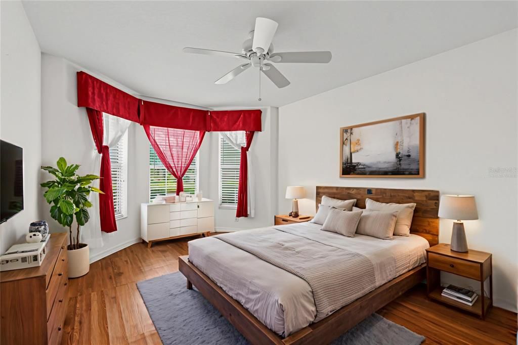 For Sale: $449,700 (3 beds, 2 baths, 2413 Square Feet)