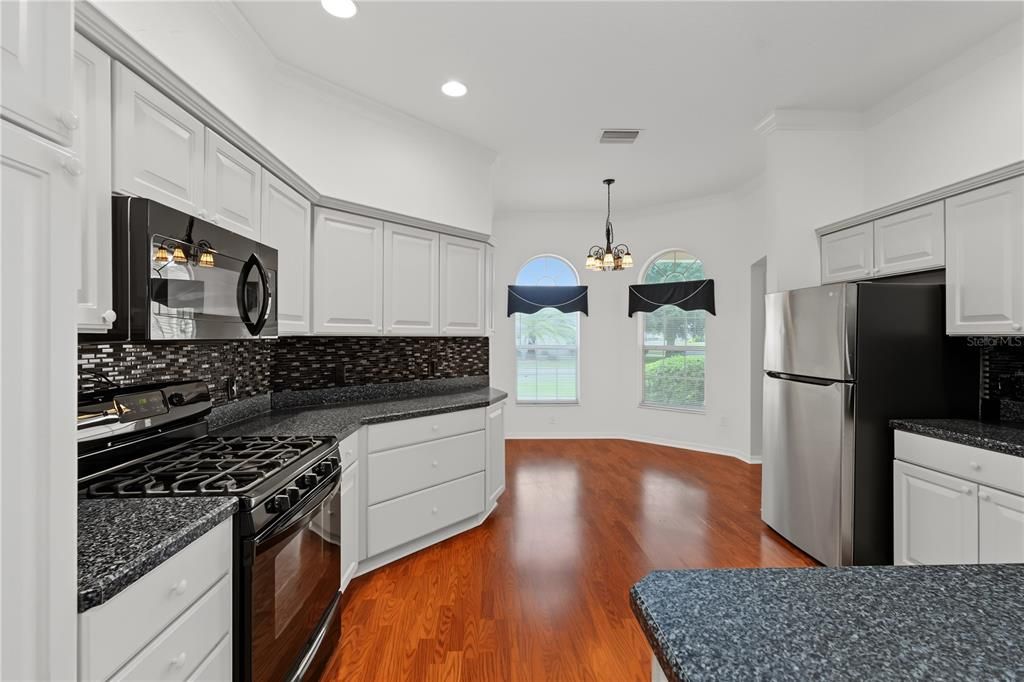 For Sale: $449,700 (3 beds, 2 baths, 2413 Square Feet)