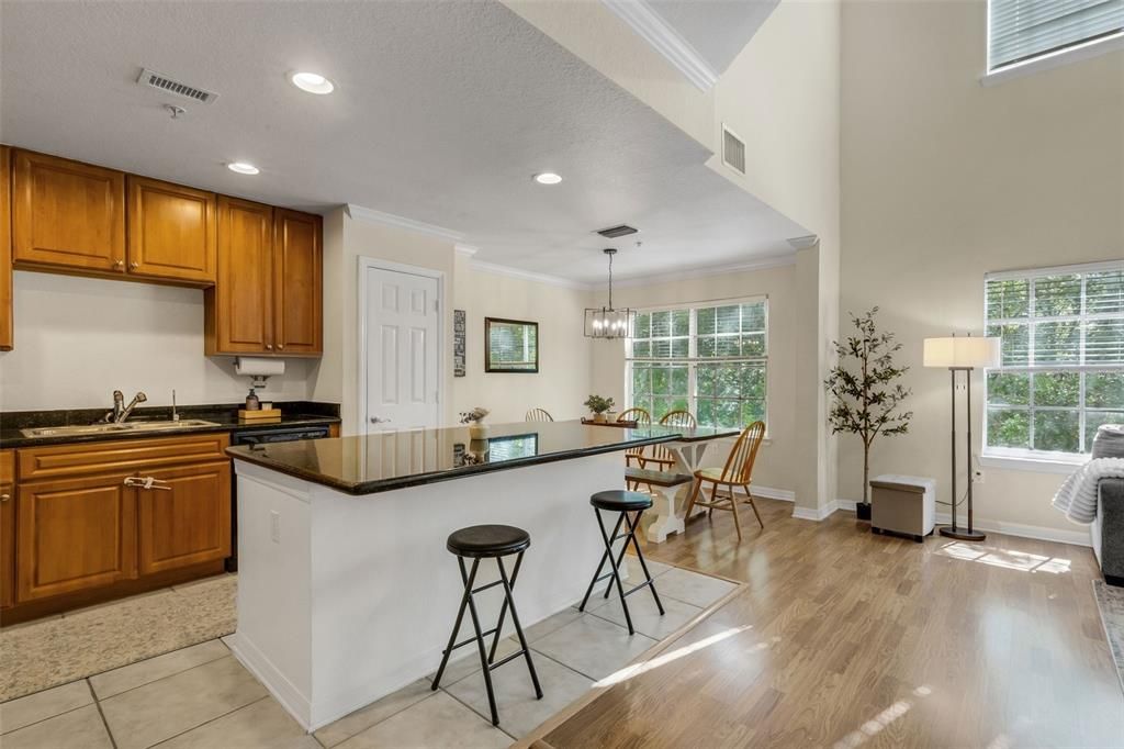For Sale: $449,000 (3 beds, 3 baths, 1836 Square Feet)
