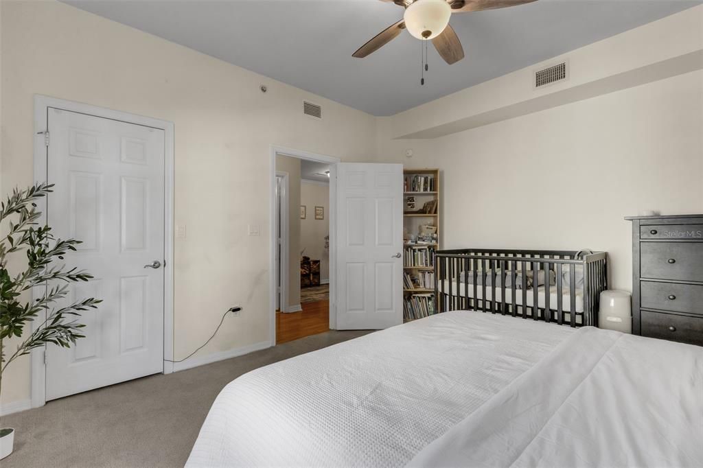 For Sale: $449,000 (3 beds, 3 baths, 1836 Square Feet)