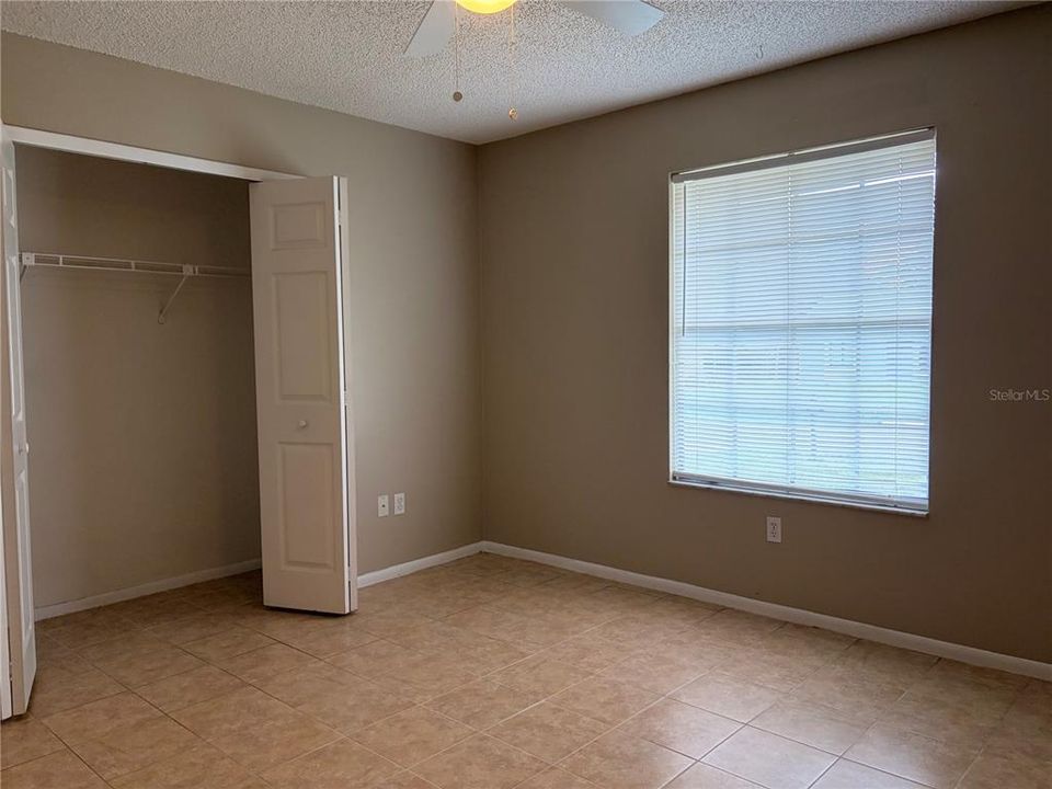 For Rent: $1,650 (3 beds, 1 baths, 1176 Square Feet)