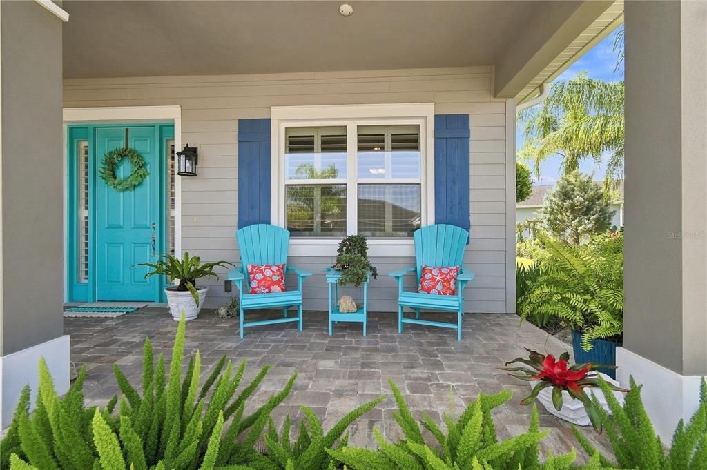 For Sale: $784,000 (3 beds, 3 baths, 2212 Square Feet)
