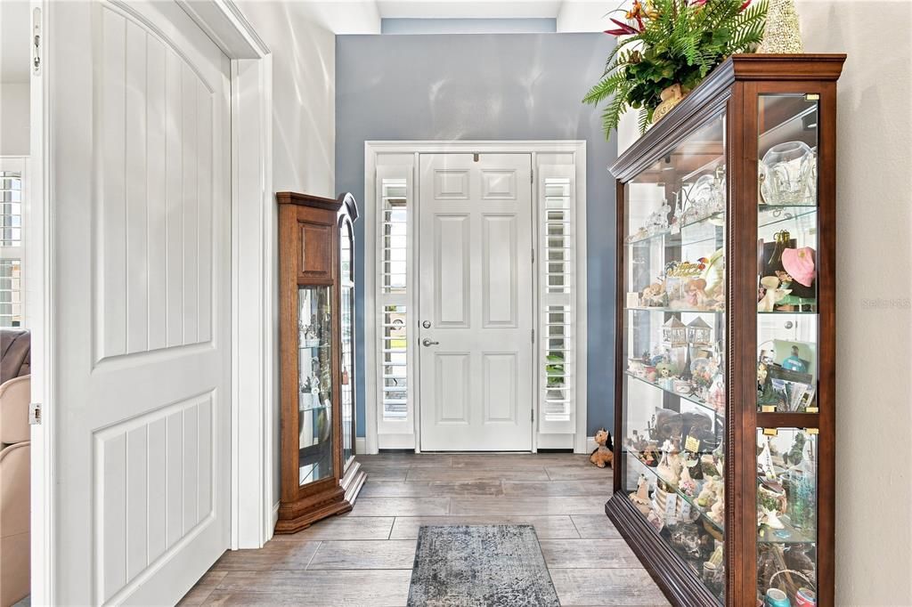 For Sale: $784,000 (3 beds, 3 baths, 2212 Square Feet)