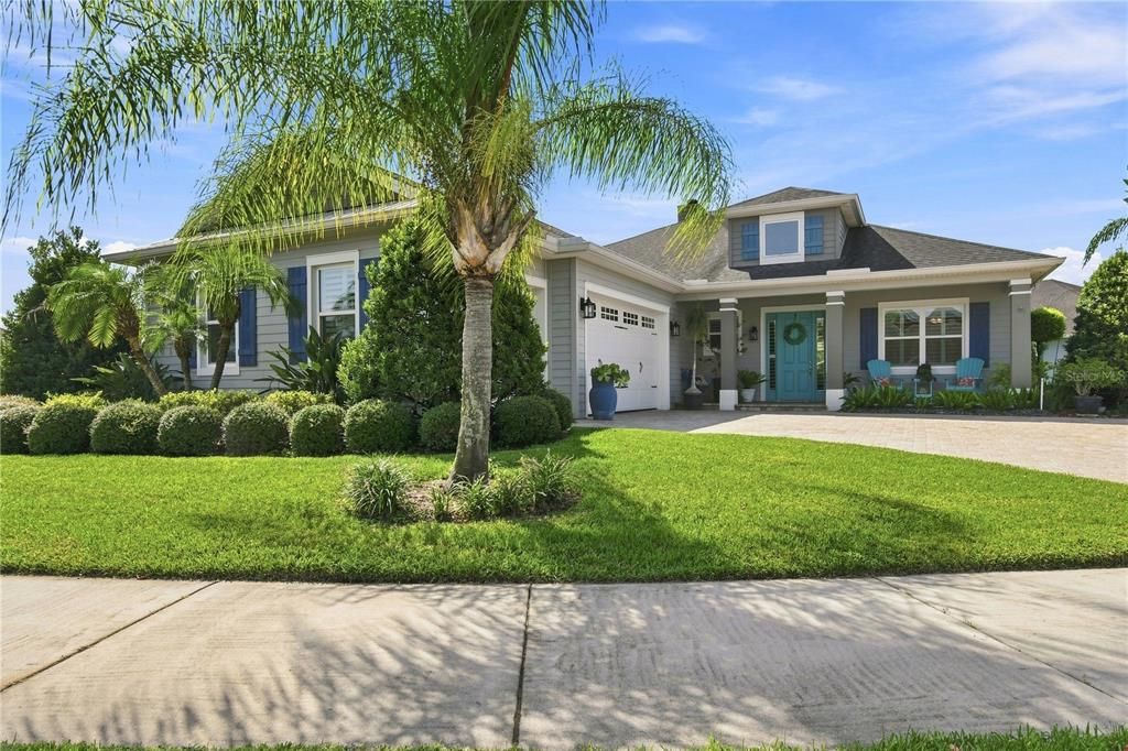 For Sale: $784,000 (3 beds, 3 baths, 2212 Square Feet)