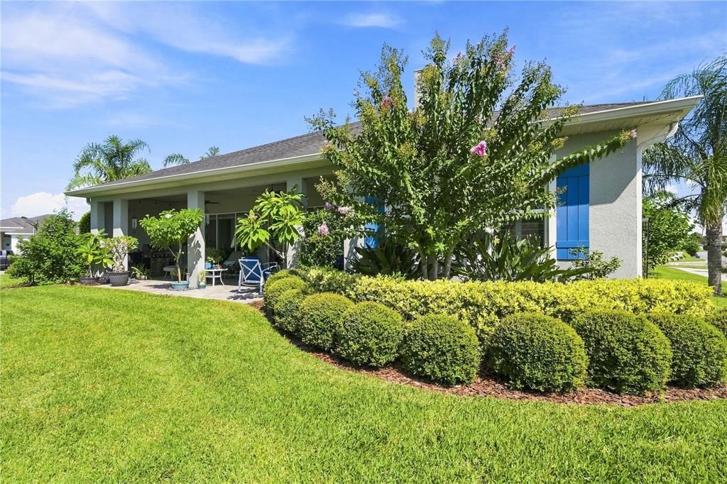 For Sale: $784,000 (3 beds, 3 baths, 2212 Square Feet)