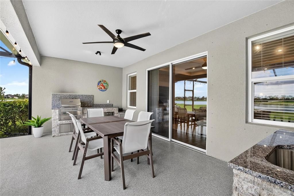 Activo con contrato: $769,900 (5 camas, 3 baños, 3134 Pies cuadrados)
