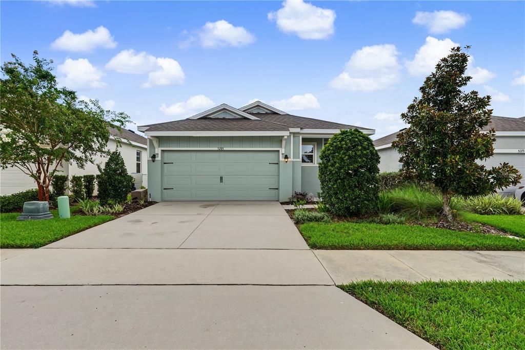 For Sale: $269,700 (3 beds, 2 baths, 1614 Square Feet)