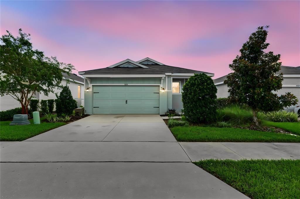 For Sale: $269,700 (3 beds, 2 baths, 1614 Square Feet)
