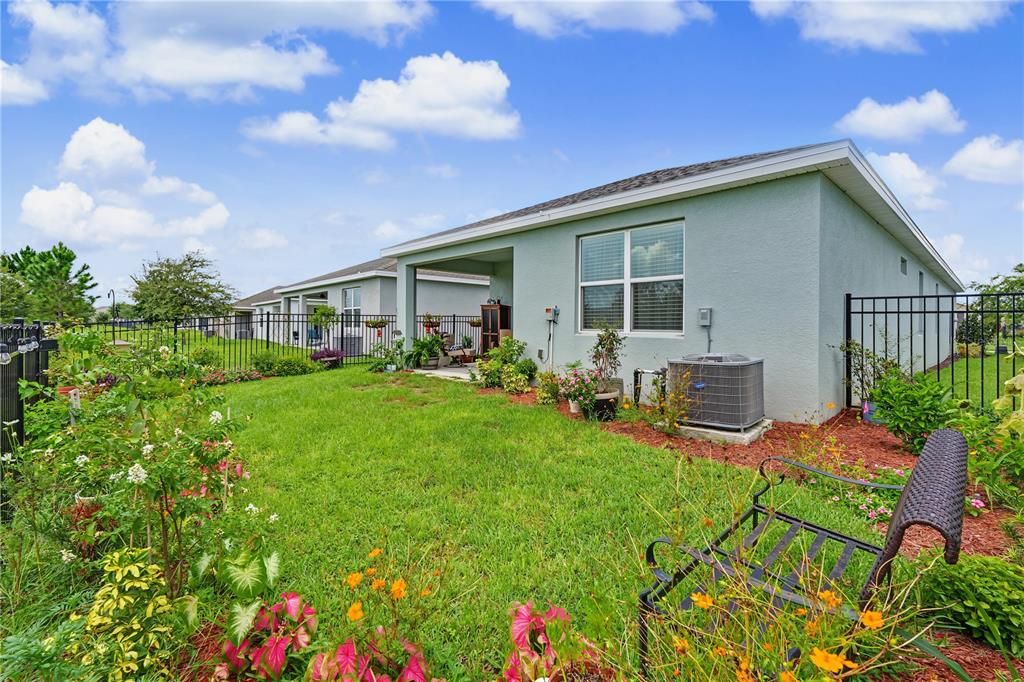 For Sale: $269,700 (3 beds, 2 baths, 1614 Square Feet)