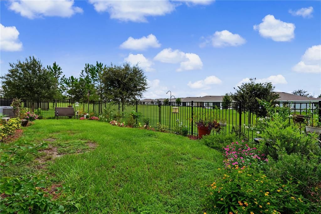 For Sale: $269,700 (3 beds, 2 baths, 1614 Square Feet)