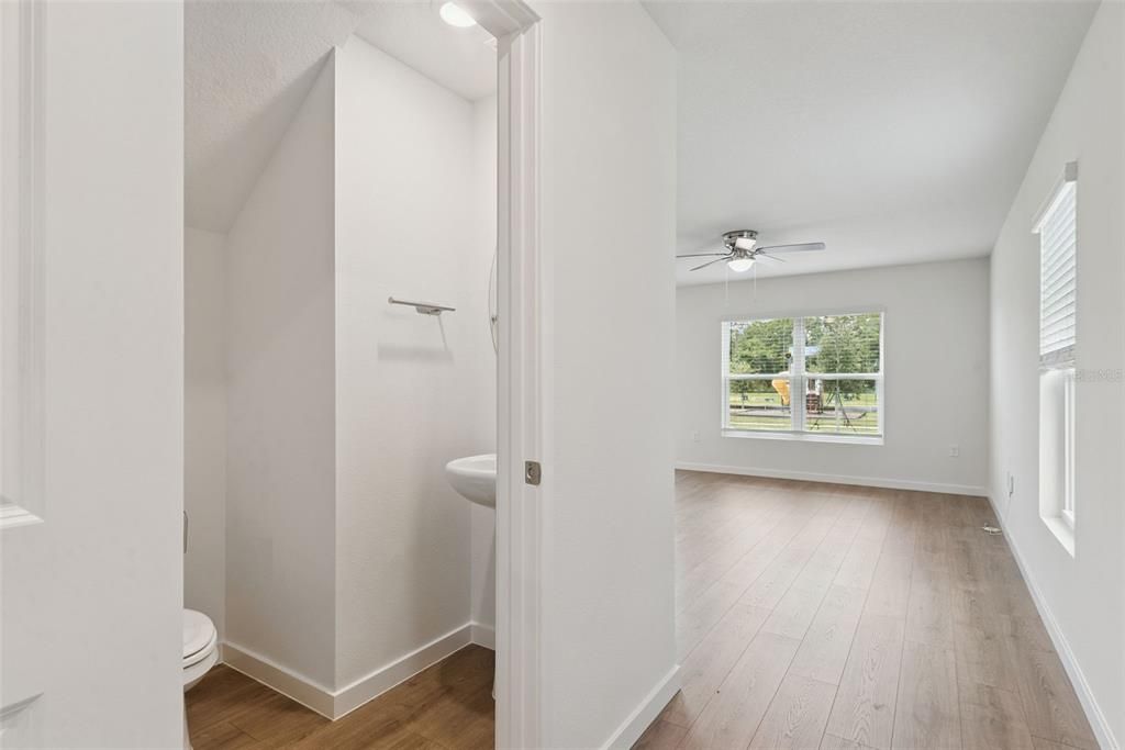 For Sale: $299,987 (3 beds, 2 baths, 1758 Square Feet)