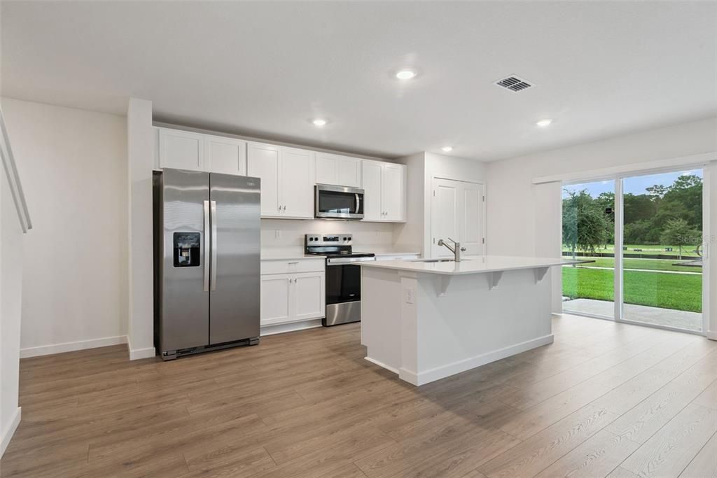 For Sale: $299,987 (3 beds, 2 baths, 1758 Square Feet)