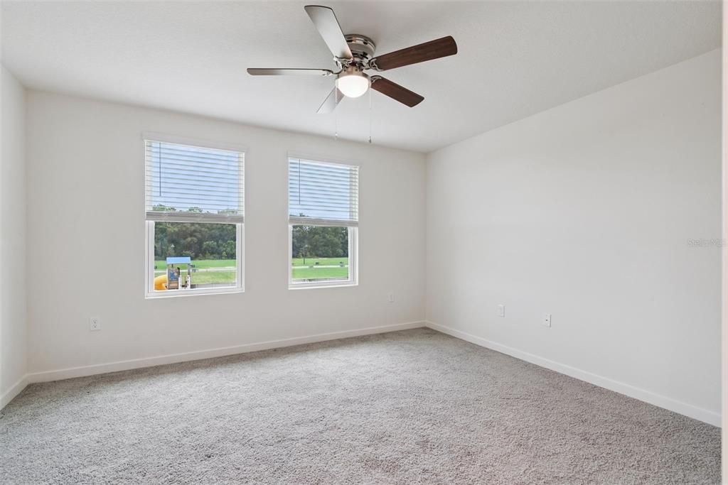 For Sale: $299,987 (3 beds, 2 baths, 1758 Square Feet)