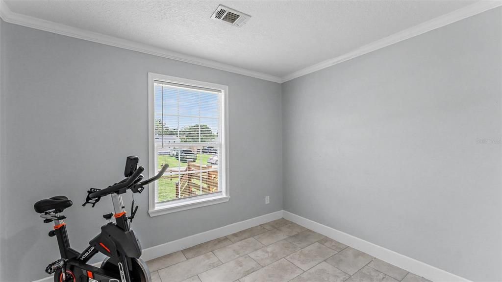 For Sale: $250,000 (4 beds, 2 baths, 1809 Square Feet)