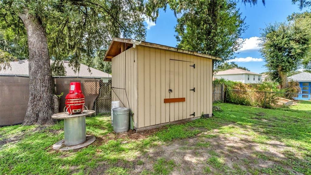 For Sale: $250,000 (4 beds, 2 baths, 1809 Square Feet)