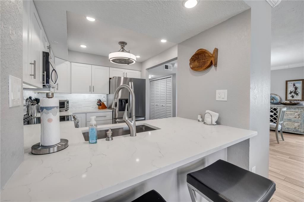 For Sale: $699,900 (3 beds, 2 baths, 1517 Square Feet)
