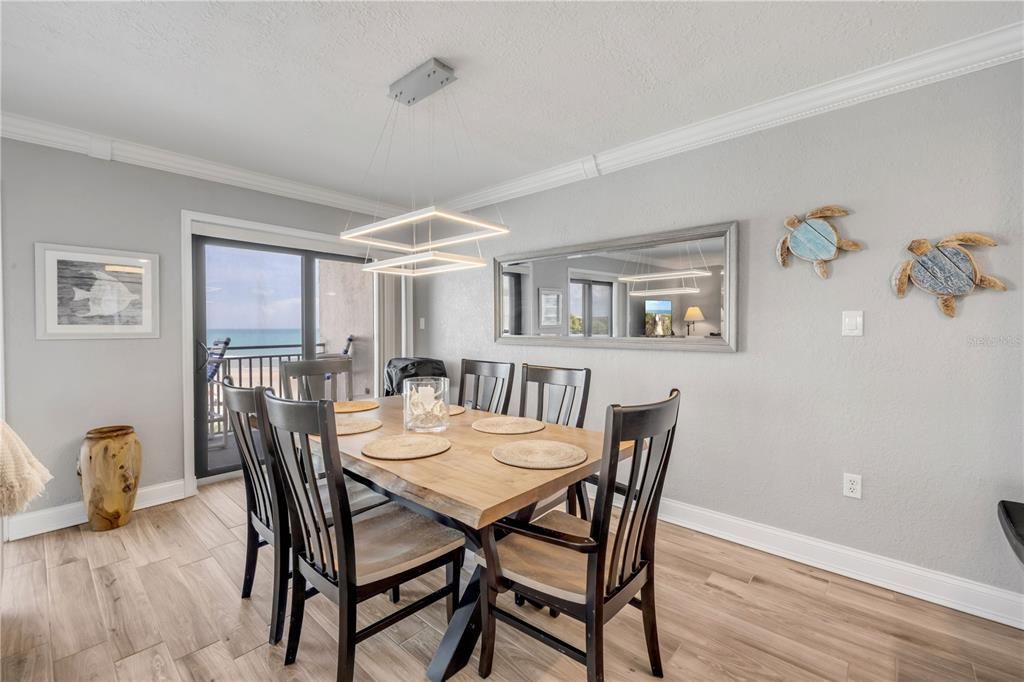 For Sale: $699,900 (3 beds, 2 baths, 1517 Square Feet)
