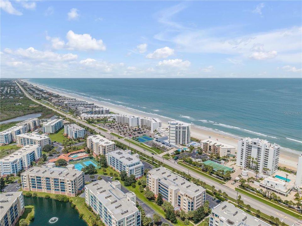 For Sale: $699,900 (3 beds, 2 baths, 1517 Square Feet)