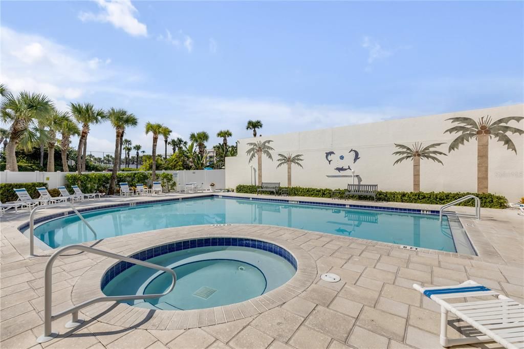 For Sale: $699,900 (3 beds, 2 baths, 1517 Square Feet)