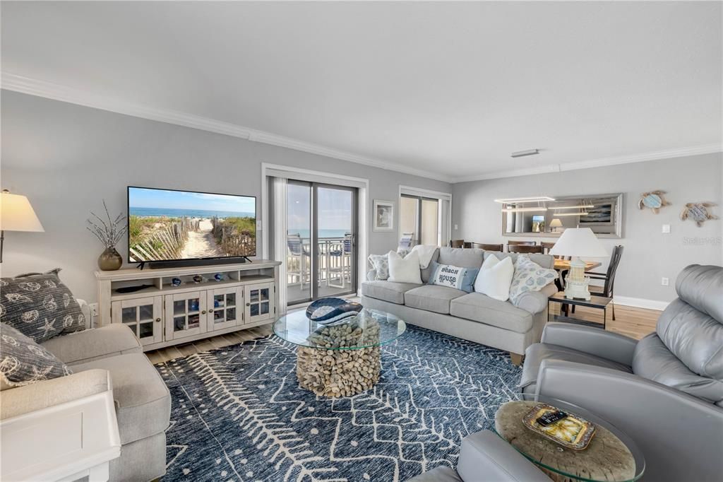 For Sale: $699,900 (3 beds, 2 baths, 1517 Square Feet)