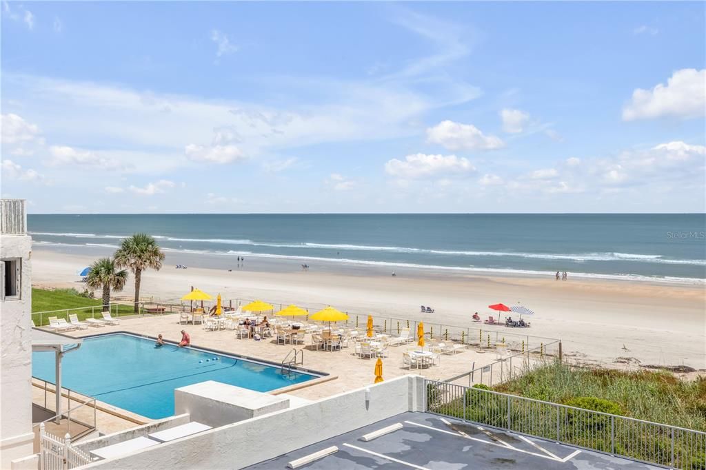 For Sale: $699,900 (3 beds, 2 baths, 1517 Square Feet)