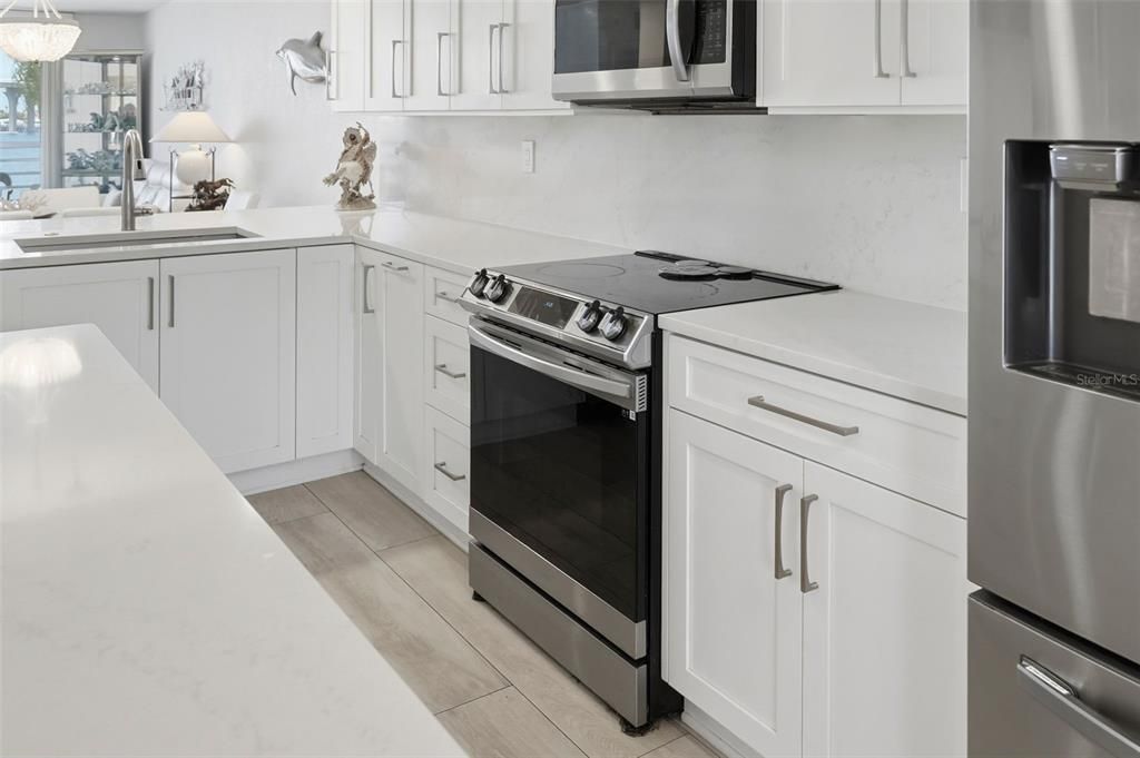 En Venta: $649,000 (2 camas, 2 baños, 1080 Pies cuadrados)