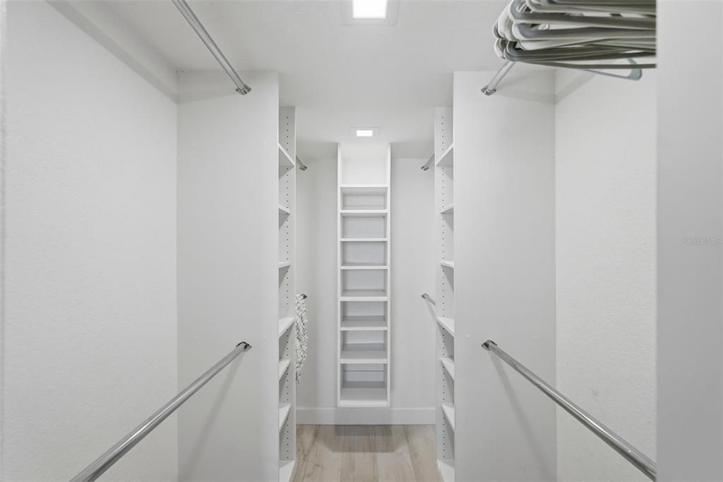 En Venta: $649,000 (2 camas, 2 baños, 1080 Pies cuadrados)