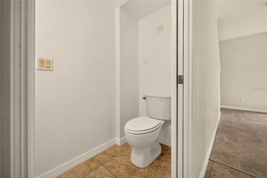 En Venta: $289,990 (4 camas, 2 baños, 1872 Pies cuadrados)