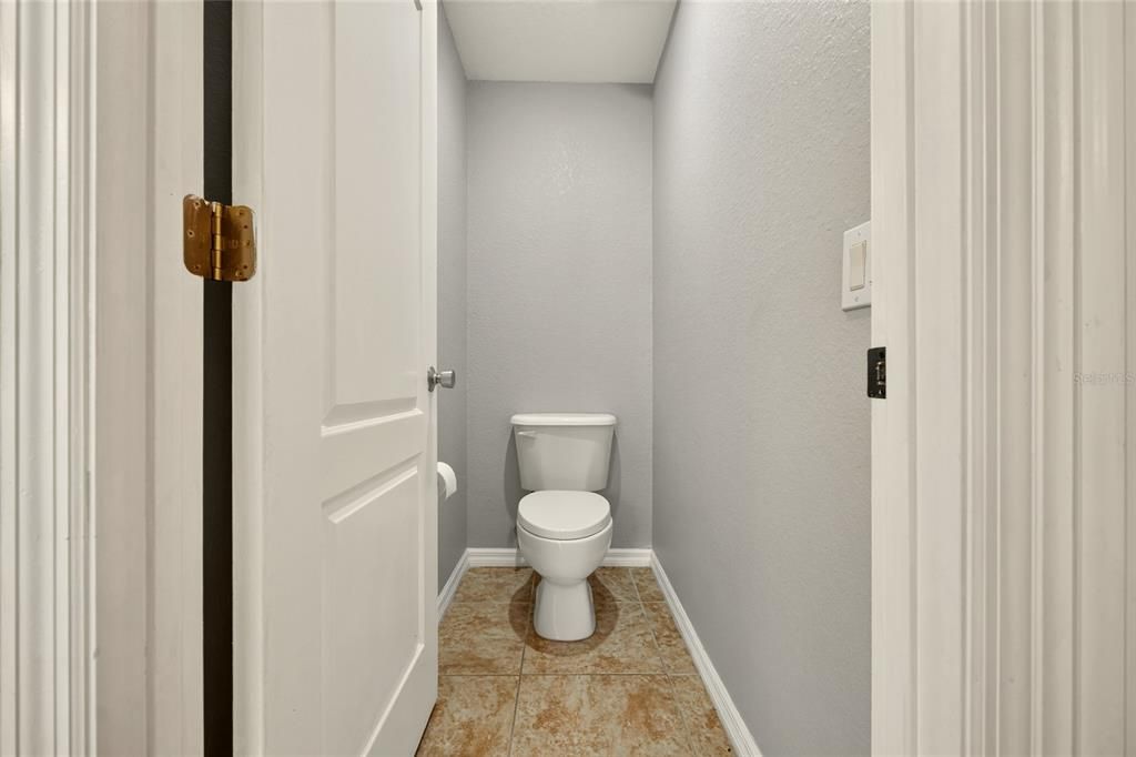 En Venta: $289,990 (4 camas, 2 baños, 1872 Pies cuadrados)