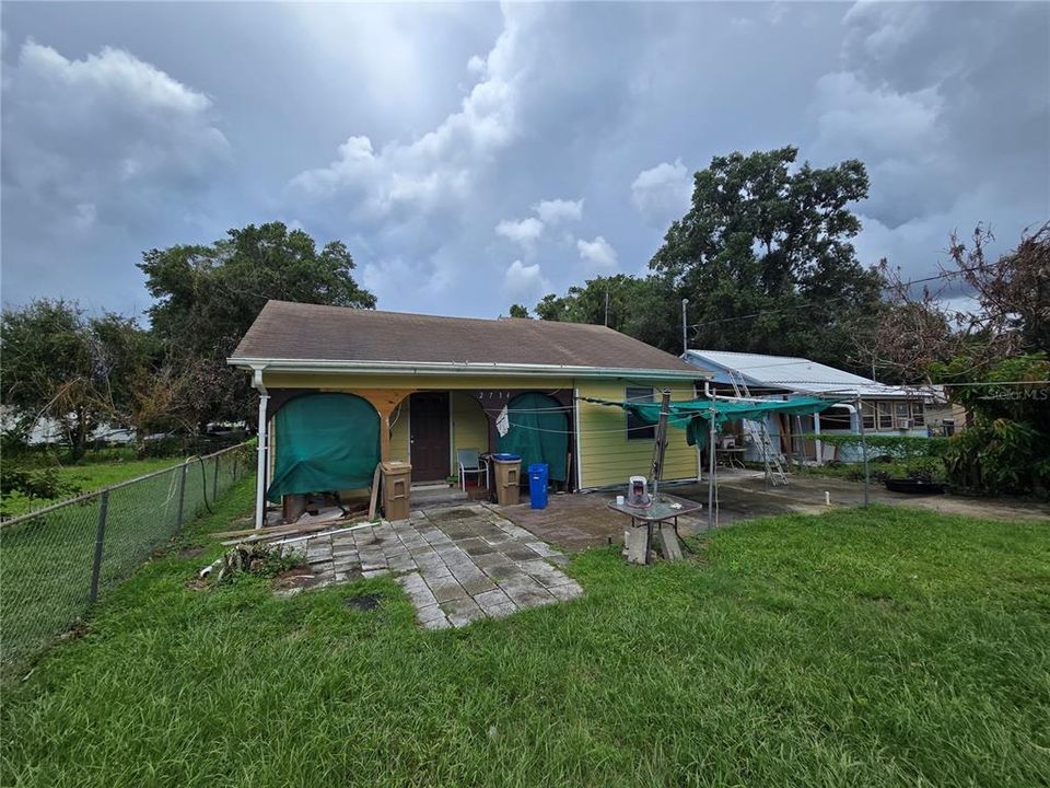 For Sale: $175,000 (2 beds, 1 baths, 648 Square Feet)