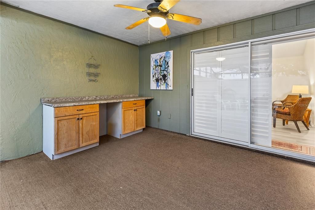 For Sale: $280,000 (2 beds, 2 baths, 1430 Square Feet)