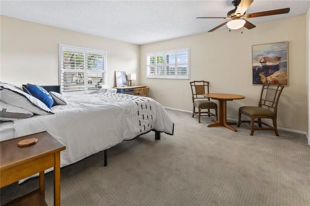 For Sale: $280,000 (2 beds, 2 baths, 1430 Square Feet)