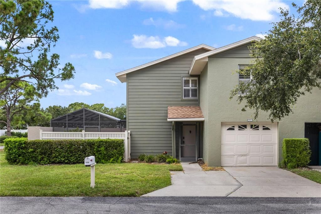 For Sale: $280,000 (2 beds, 2 baths, 1430 Square Feet)