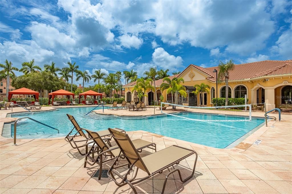 For Sale: $310,000 (2 beds, 2 baths, 1309 Square Feet)