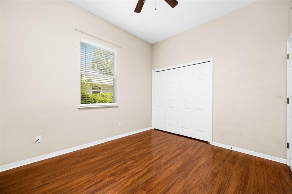 For Sale: $339,000 (3 beds, 2 baths, 1637 Square Feet)
