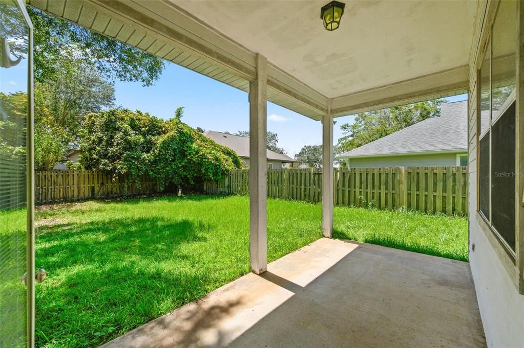 For Sale: $339,000 (3 beds, 2 baths, 1637 Square Feet)