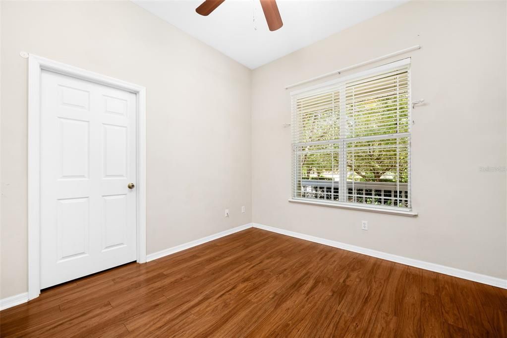 For Sale: $339,000 (3 beds, 2 baths, 1637 Square Feet)