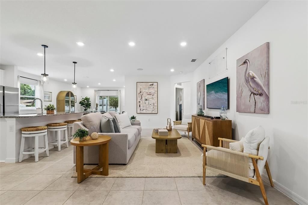 En Venta: $318,990 (4 camas, 2 baños, 1876 Pies cuadrados)
