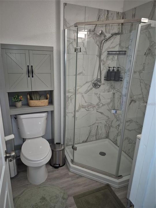 For Rent: $4,800 (5 beds, 4 baths, 2034 Square Feet)