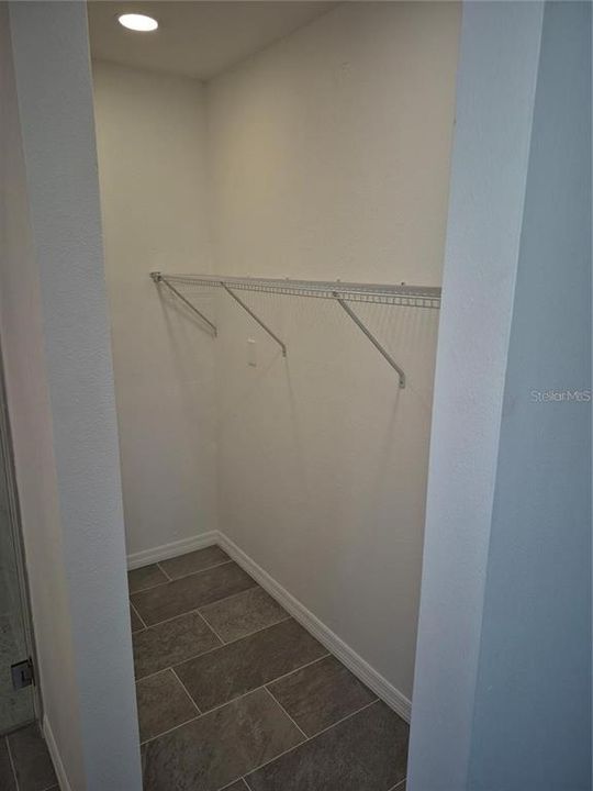 For Rent: $4,800 (5 beds, 4 baths, 2034 Square Feet)