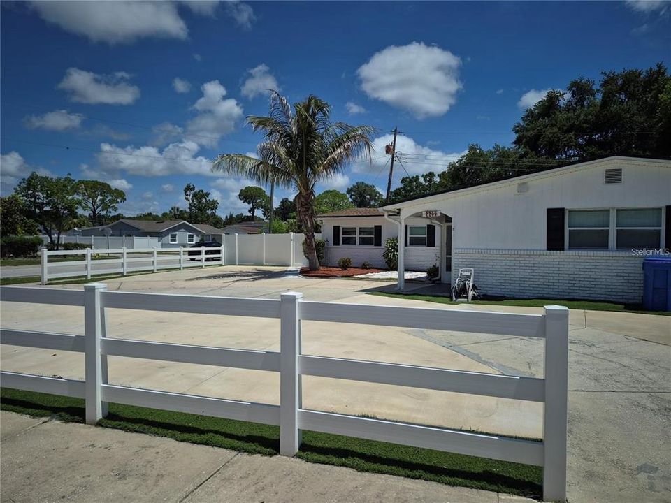For Rent: $4,800 (5 beds, 4 baths, 2034 Square Feet)