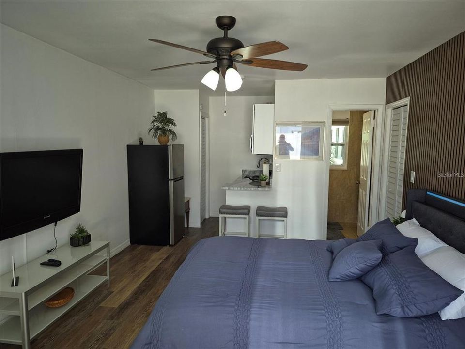For Rent: $4,800 (5 beds, 4 baths, 2034 Square Feet)