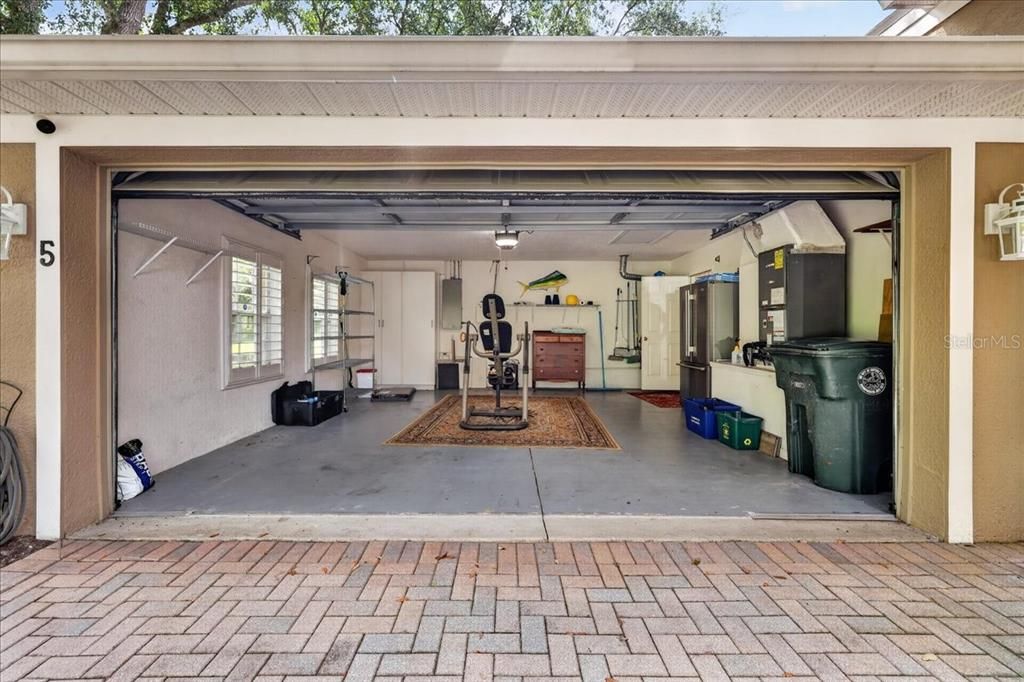 For Sale: $539,900 (3 beds, 2 baths, 1573 Square Feet)