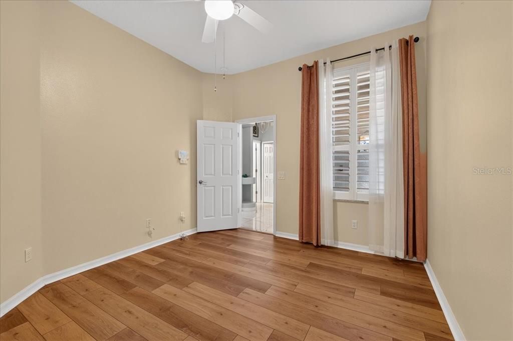 For Sale: $539,900 (3 beds, 2 baths, 1573 Square Feet)